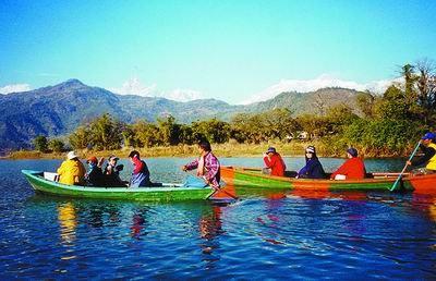 尼泊爾_體驗?zāi)岵礌栔赖氖N玩法(圖)_樂途旅游網(wǎng)