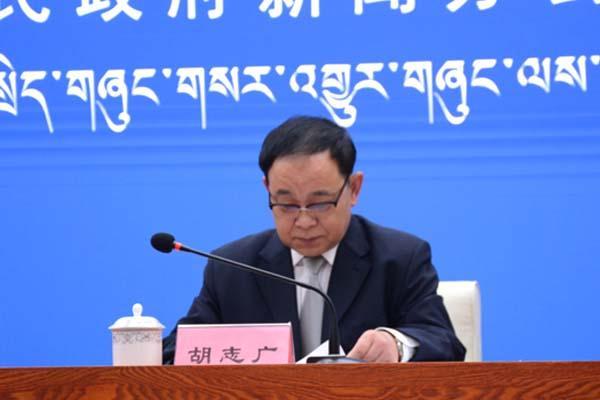 新聞發(fā)言人：自治區(qū)林業(yè)和草原局黨組成員、副局長 胡志廣.jpg