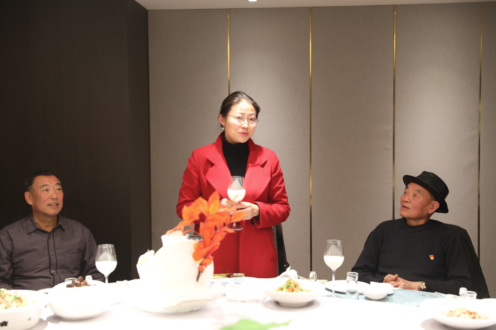 圖為：縣委副書記,、人大黨組書記、主任秦梅鴦宗致辭,。.jpg